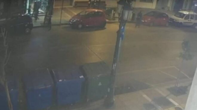 βίντεο-από-τη-δράση-συμμορίας-νεαρών-π-563588035