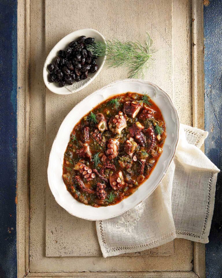 χταπόδι-κρασάτο-8-συνταγές-νηστίσιμες-563548228