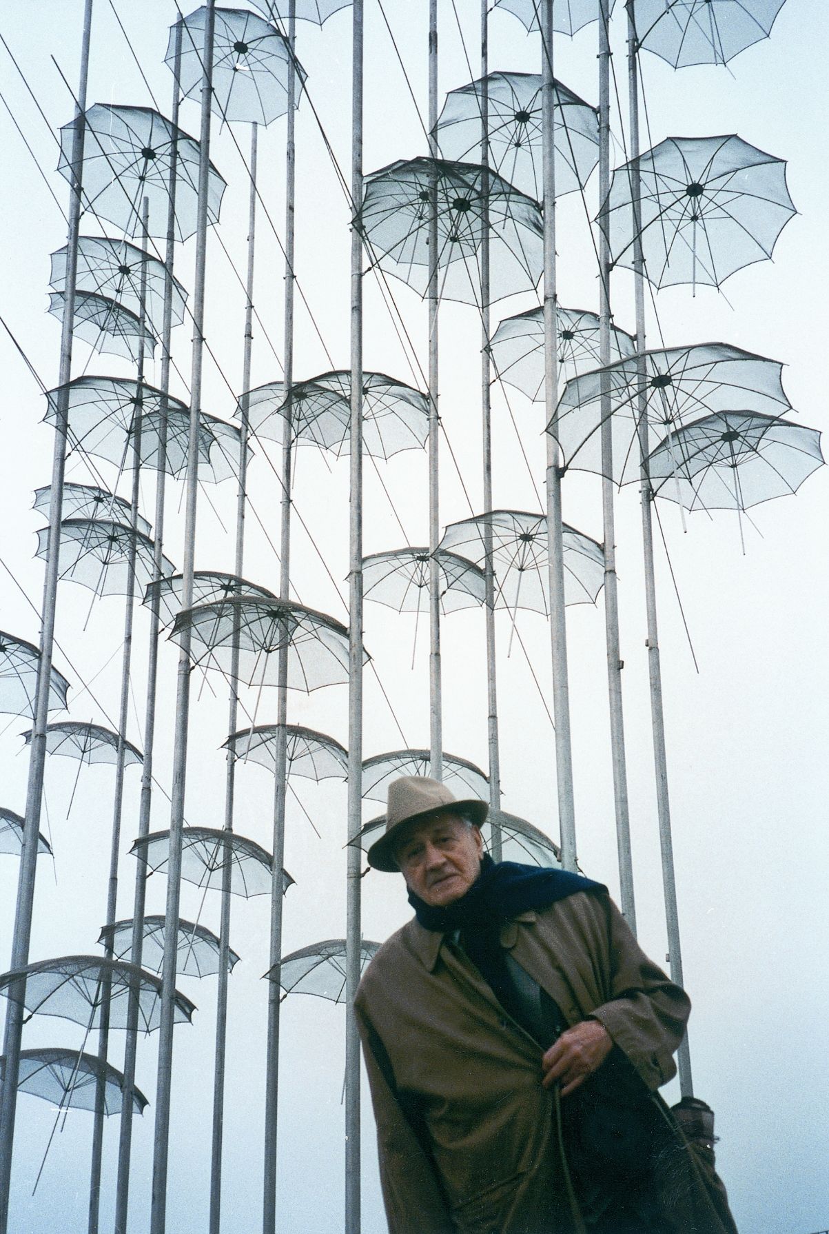 οι-ομπρέλες-του-ζογγολόπουλου-η-αυτ-563590765