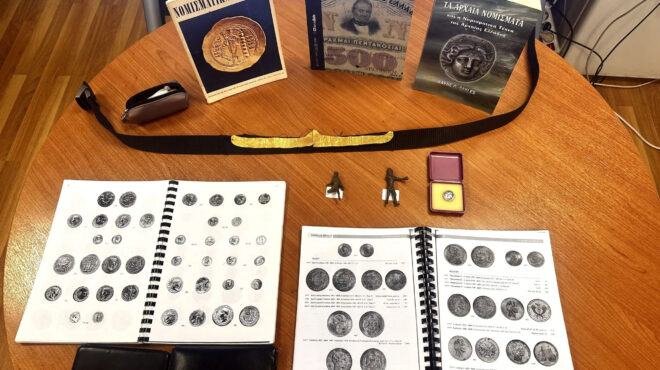 αρχαιοκαπηλία-το-χρυσό-διάδημα-ο-μεσ-563603767