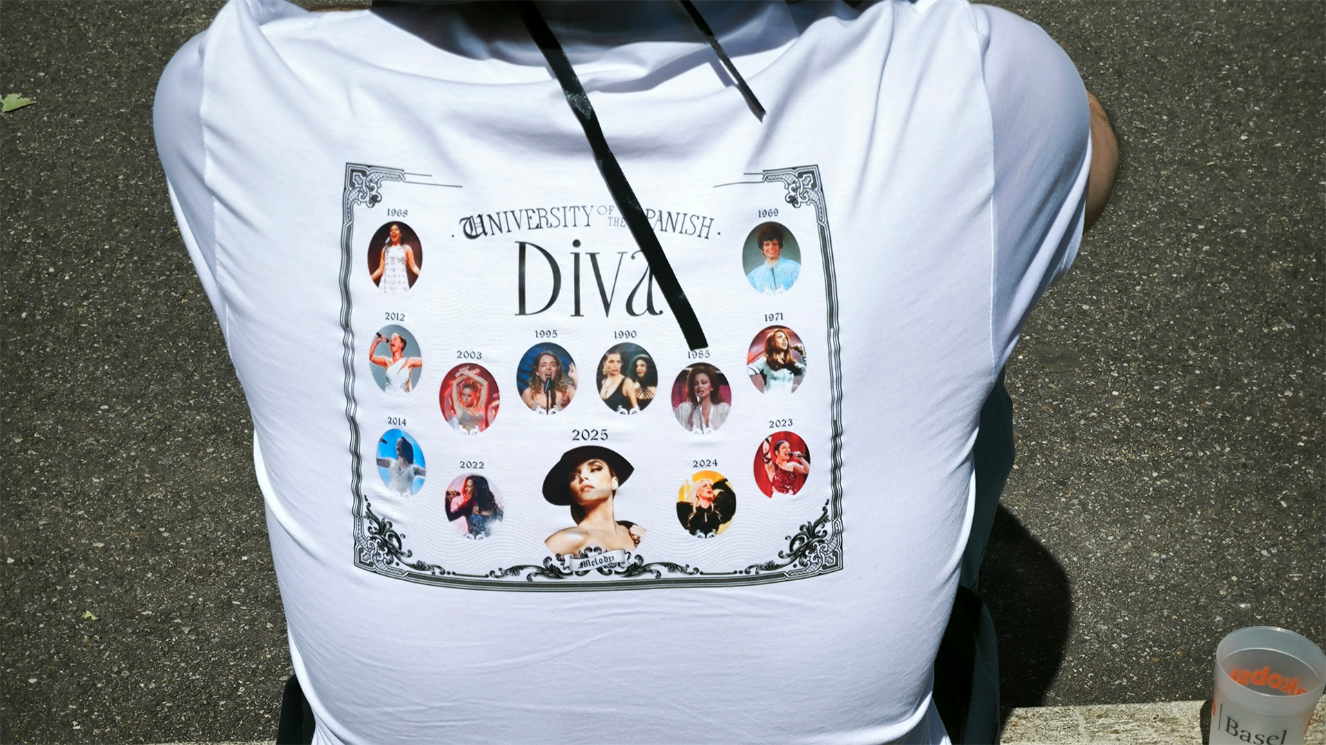 Eurovision 2025: Τι στο καλό συνέβη στη Βασιλεία;-5