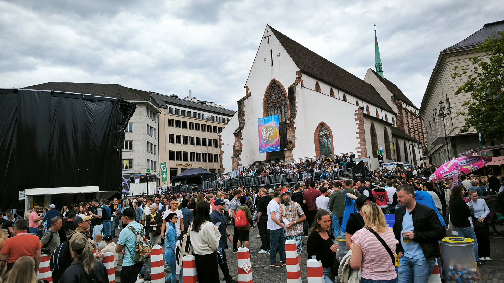 Eurovision 2025: Τι στο καλό συνέβη στη Βασιλεία;-1