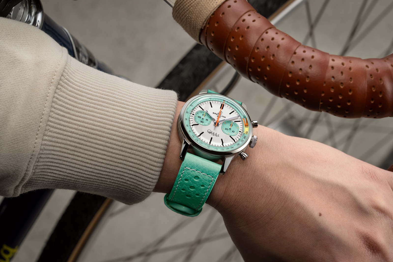 Δύο θρύλοι της ποδηλασίας ζωντανεύουν στα καντράν των νέων μοντέλων της Breitling-2