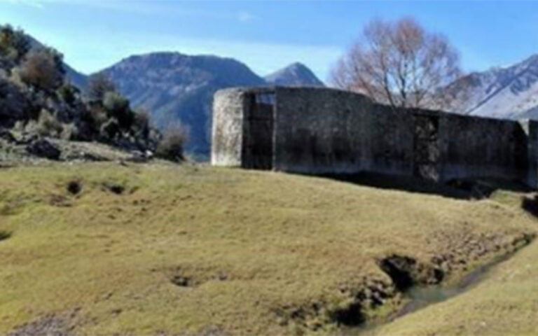 Η Πελοπόννησος με τα πόδια: 12 μονοπάτια,1.700 χιλιομέτρα-11