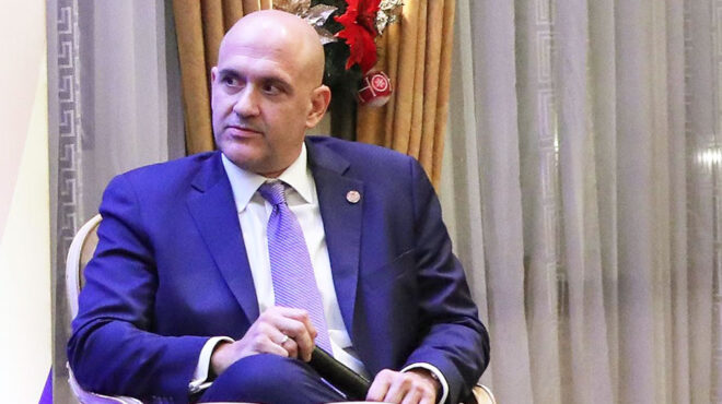 εντι-ζεμενίδης-στρατηγική-καταστρο-563623885