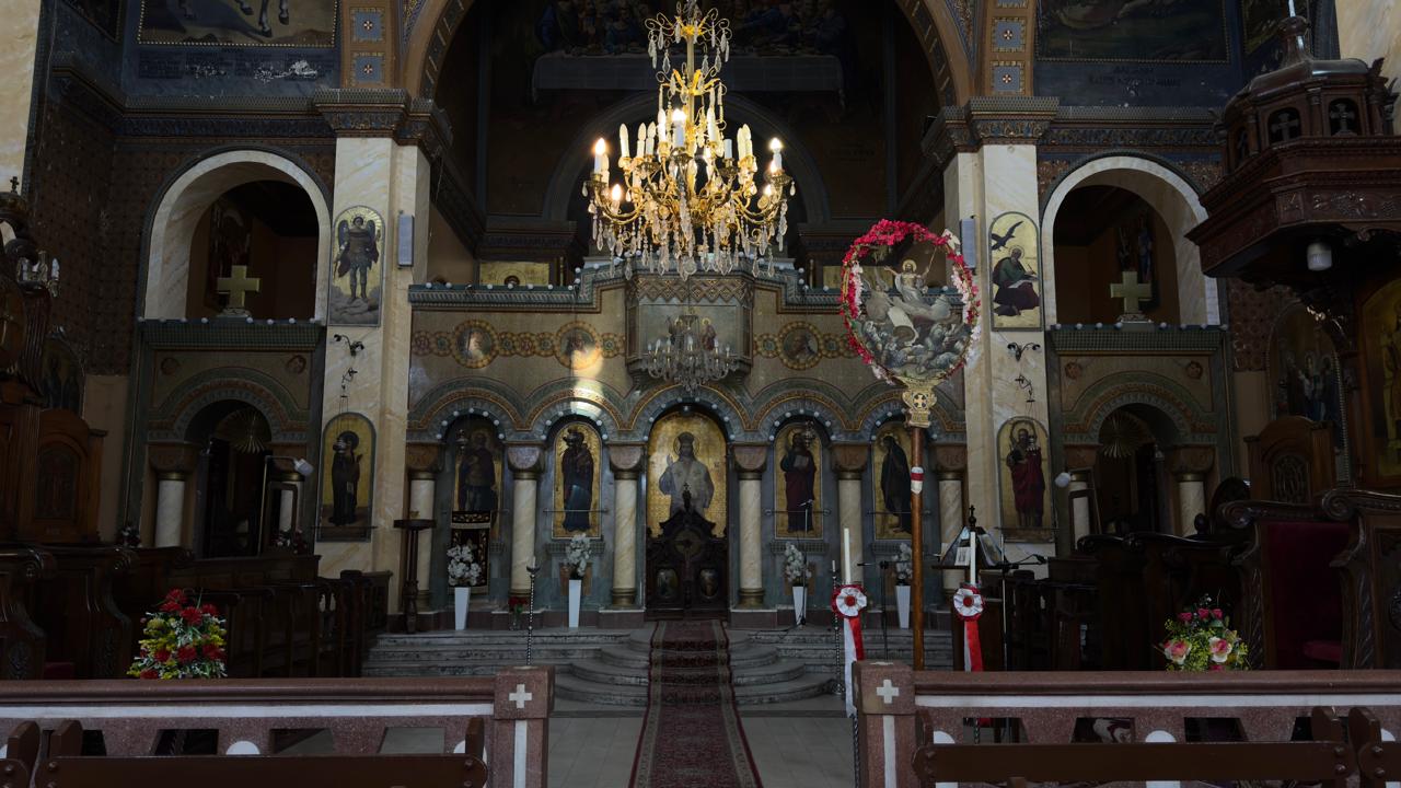 Στο Σουέζ με μια «Μαχήτρια» 274 μέτρων-3