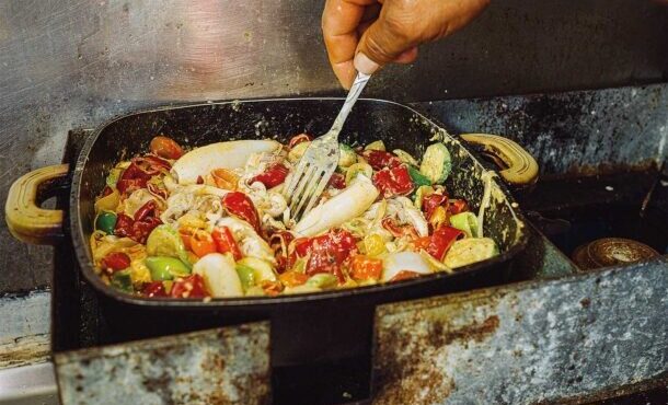 καλαμάρια-μπουγιουρντί-563621626