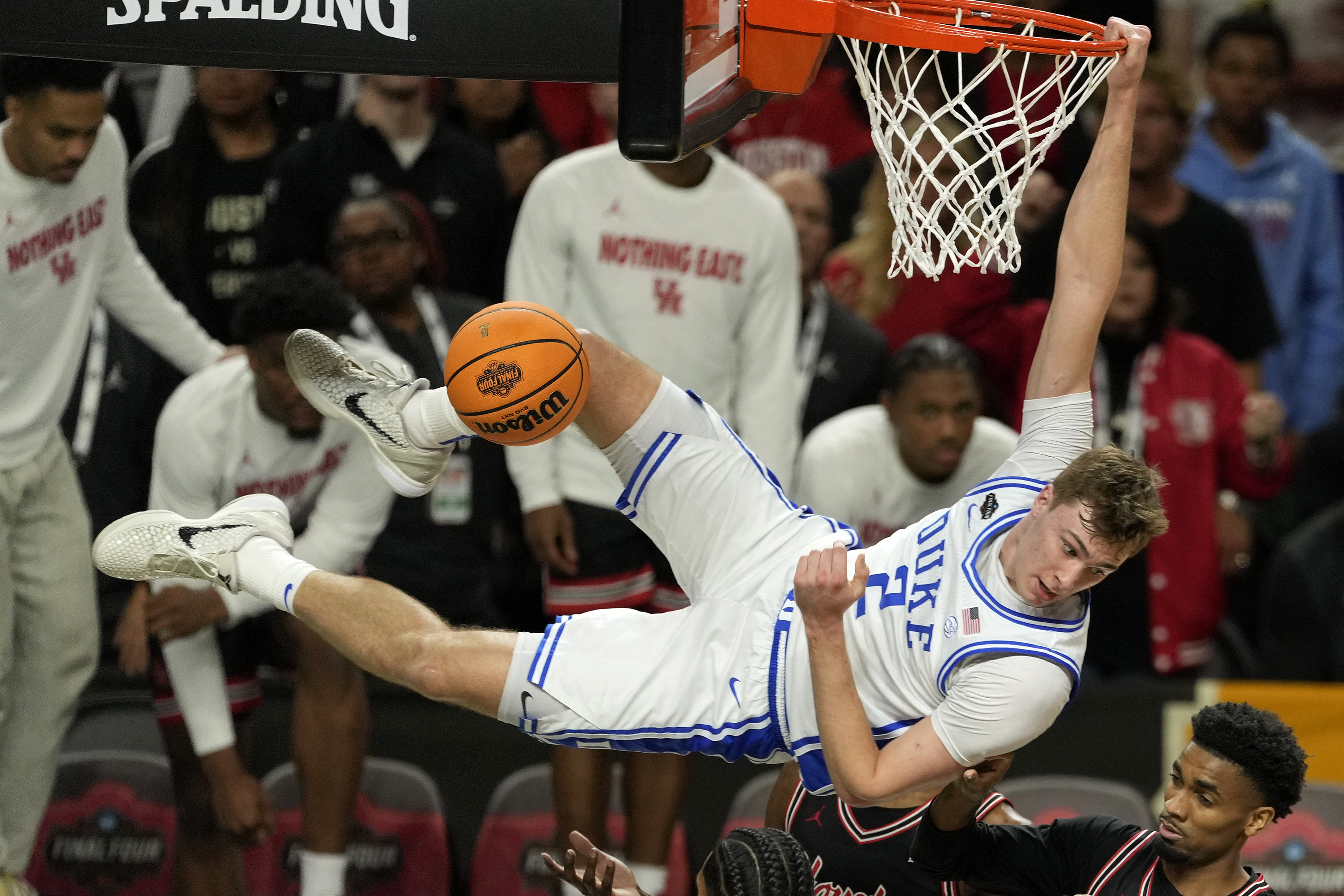 Οι έφηβοι που ετοιμάζονται να κατακτήσουν τον κόσμο-2