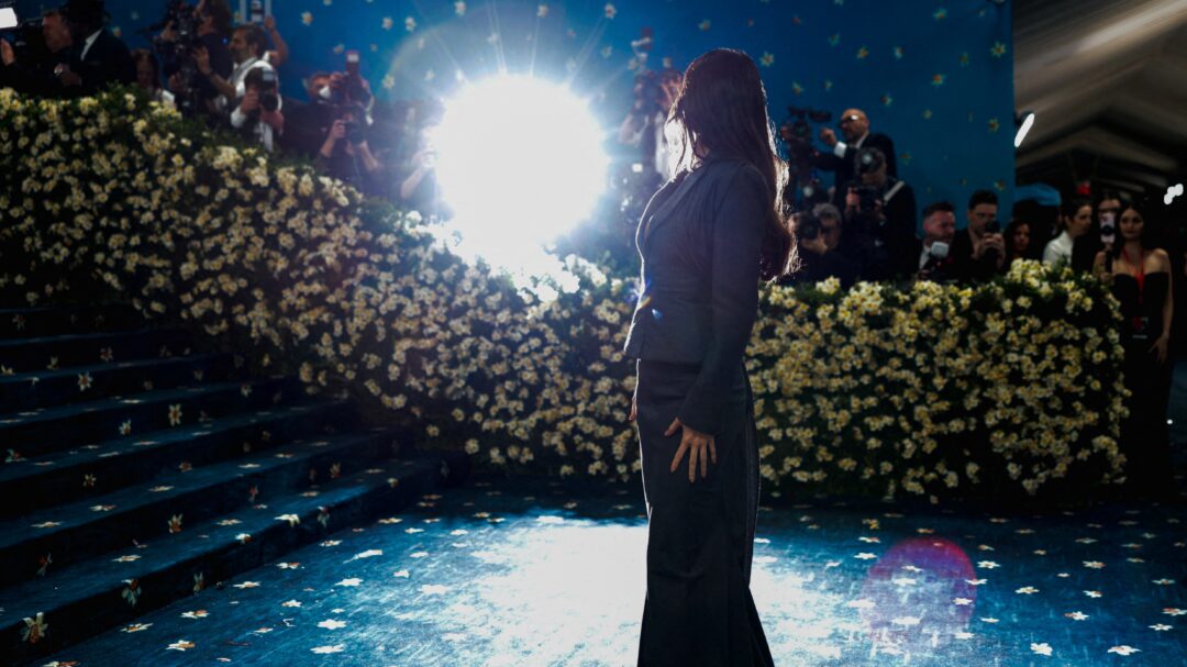 met-gala-2025-μαύρος-δανδισμός-ανδρόγυνα-στυλ-κα-563597002