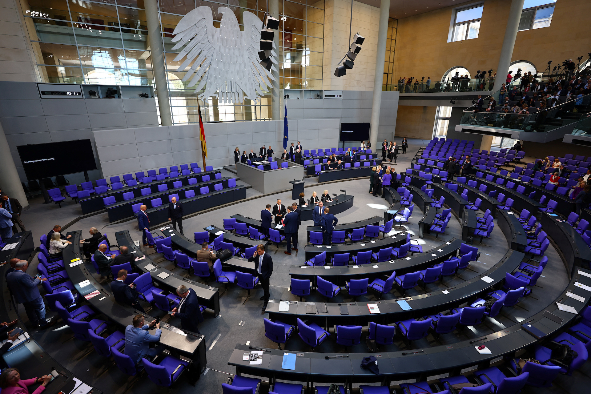 Γερμανία: Ξεκίνημα με «αυτογκόλ» για τον Μερτς – Εξελέγη καγκελάριος, αλλά το θρίλερ θα έχει συνέχεια-2