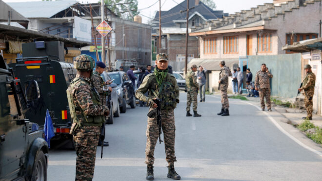 ινδία-πακιστάν-ισχυρές-εκρήξεις-στ-563601979