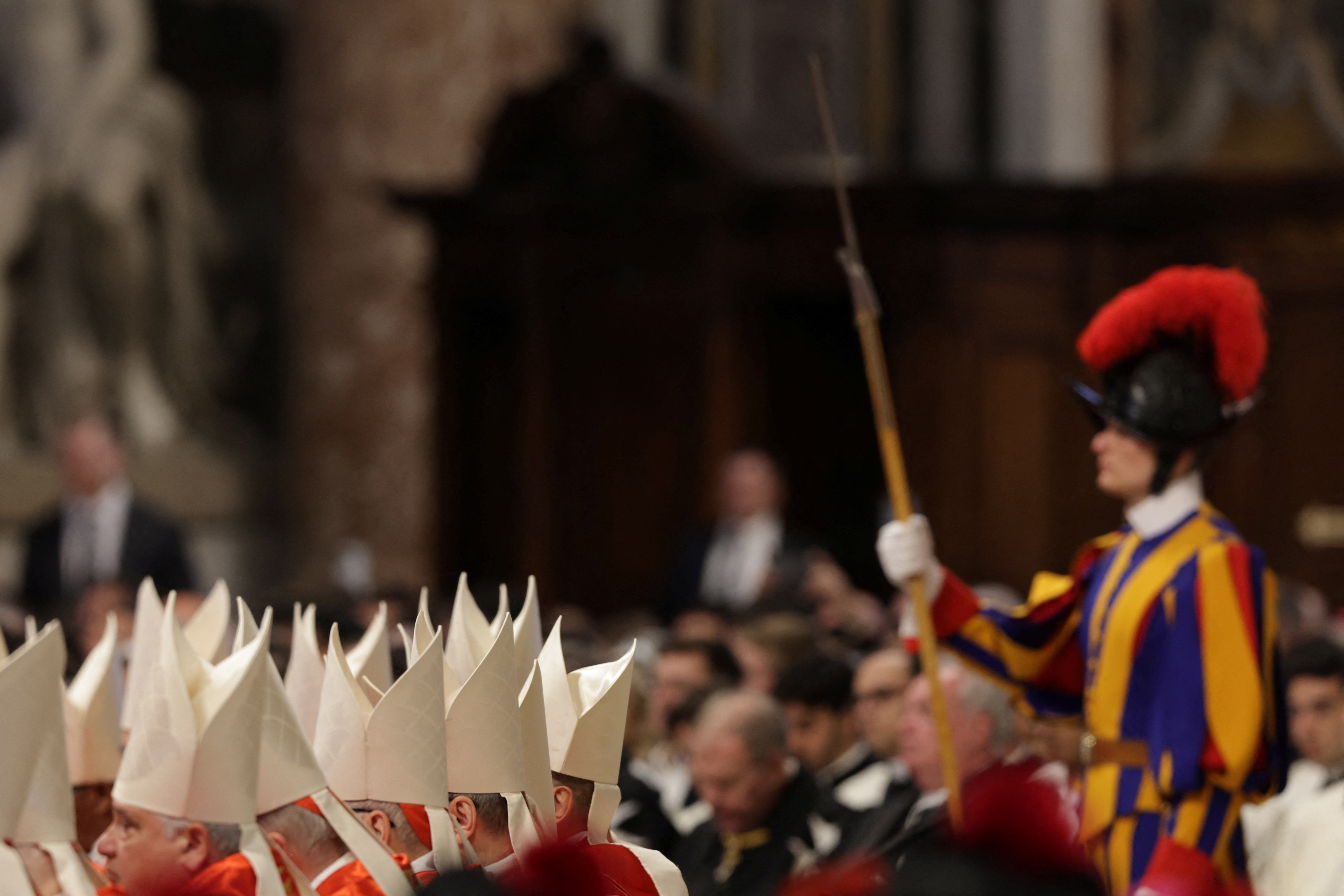 Βατικανό: Η τελευταία «σύναξη» των καρδιναλίων πριν από το κονκλάβιο-3