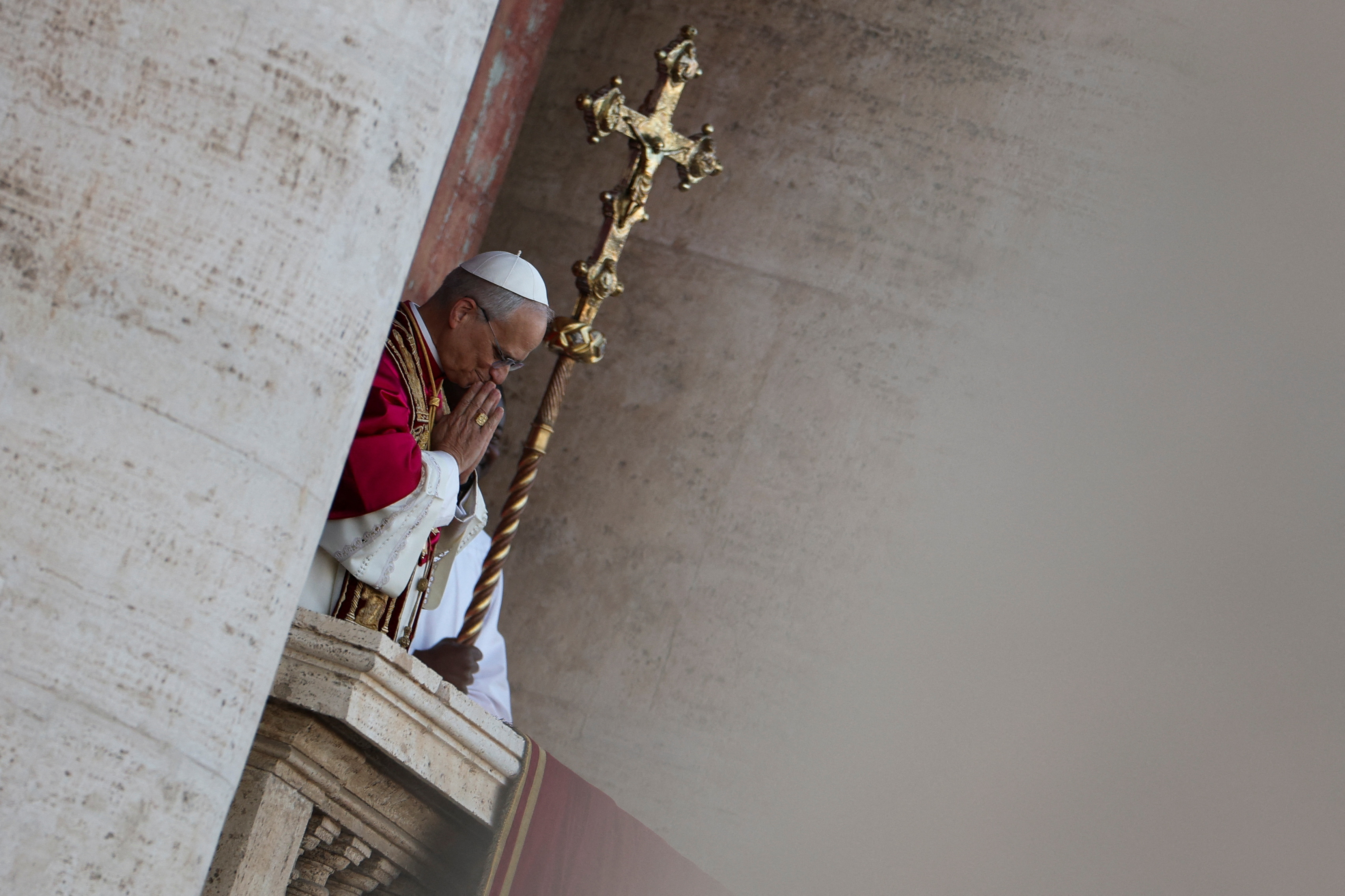 Ρόμπερτ Φράνσις Πρέβοστ: Τάδε έφη Πάπας Λέων ΙΔ΄-1