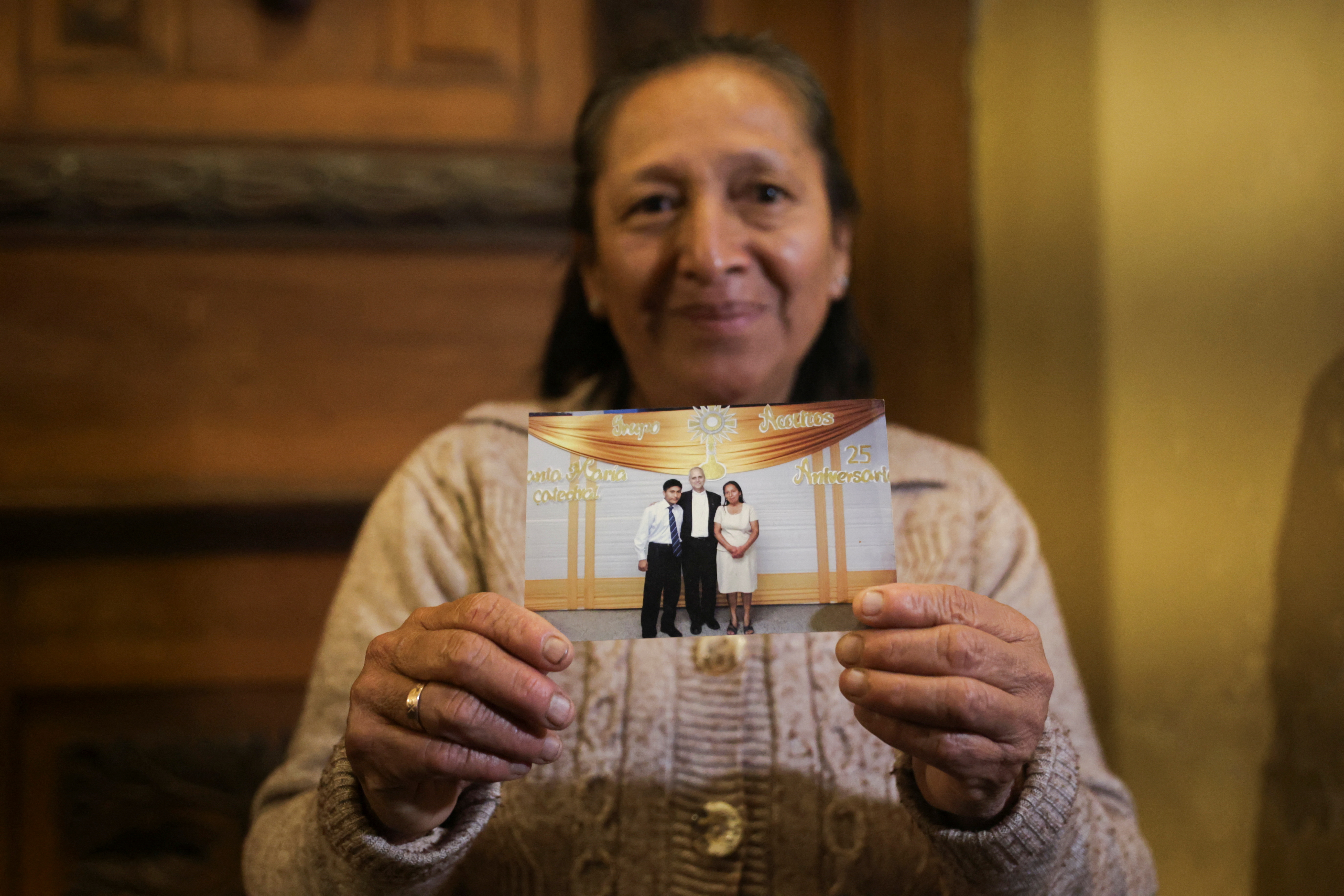 CNN: Είναι η εκλογή του νέου Πάπα μήνυμα στον Τραμπ;-3