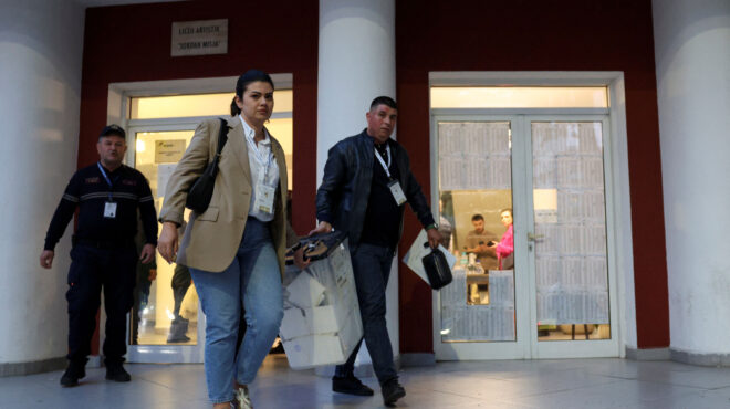 εκλογές-στην-αλβανία-ο-ράμα-διεκδικεί-563607238