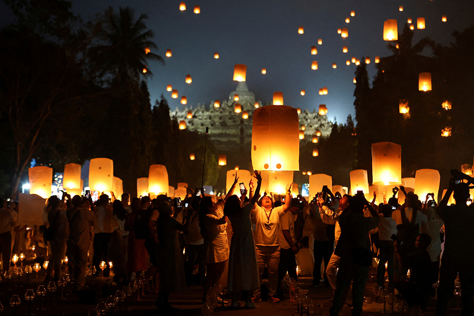 Εργαζόμενοι στον αέρα-1