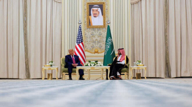 συμφωνία-μαμούθ-142-δισ-για-εξοπλιστικά-563609758