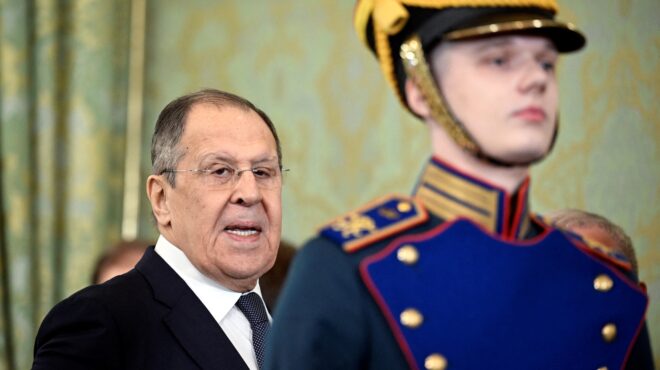 ο-λαβρόφ-αποκλείει-συνομιλίες-με-το-κί-563628214