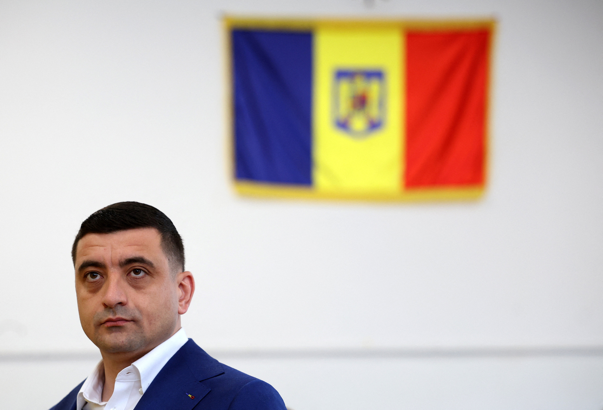 Εκλογές στη Ρουμανία: Ηττα του ακροδεξιού Σιμιόν δείχνουν τα exit polls-1