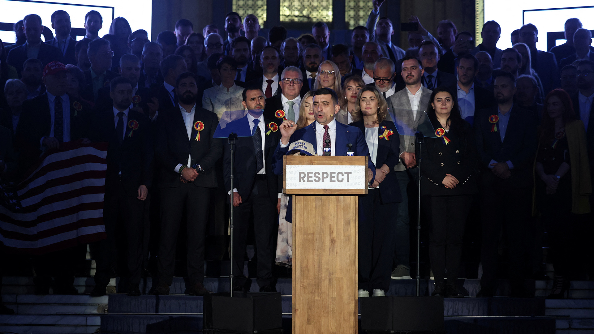 Εκλογική «Σούπερ Κυριακή»: Ανατροπές, γρίφοι και ανοιχτοί λογαριασμοί-2