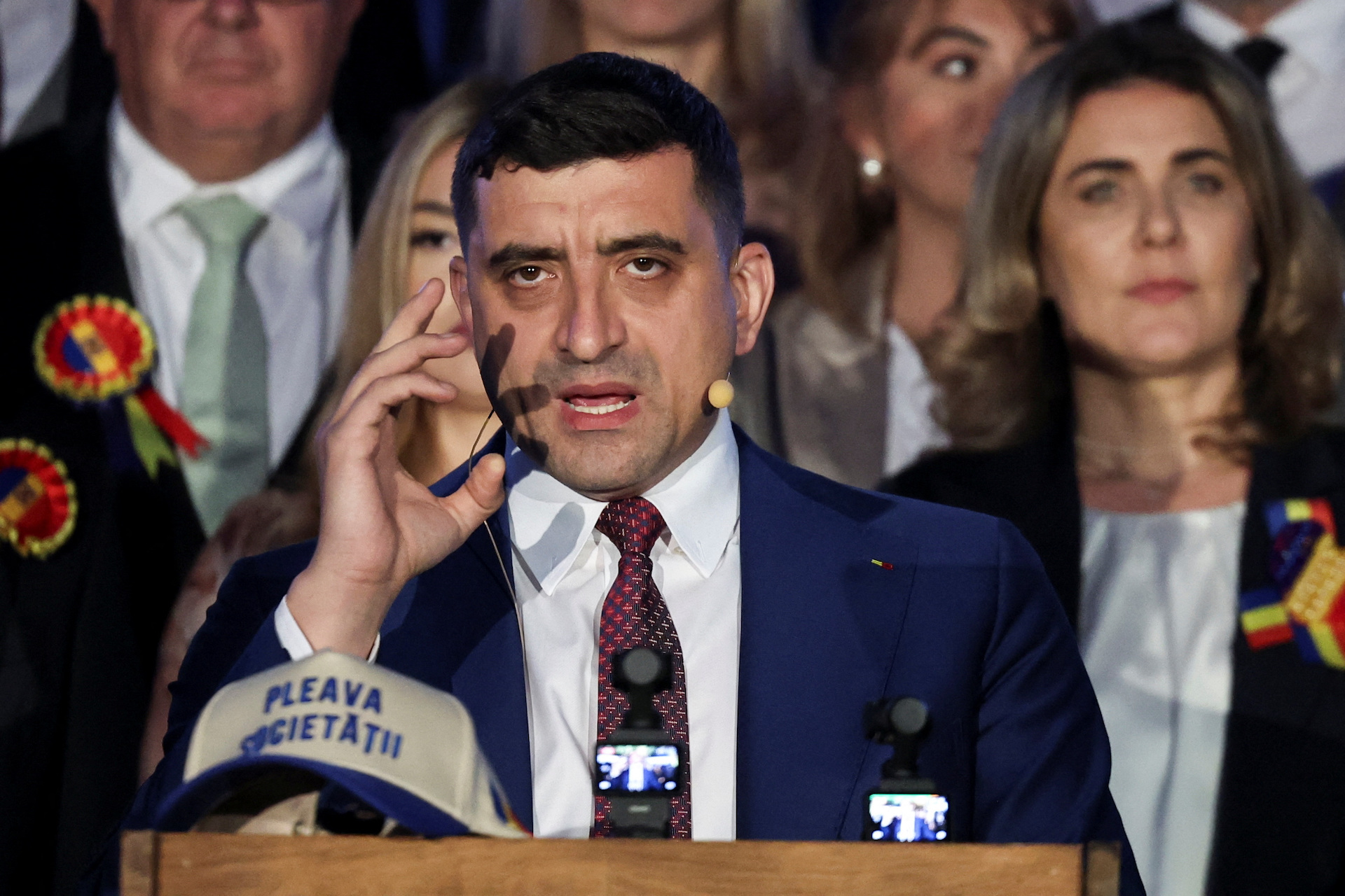 Εκλογές στη Ρουμανία: Νέος πρόεδρος ο κεντρώος Νικούσορ Νταν-1