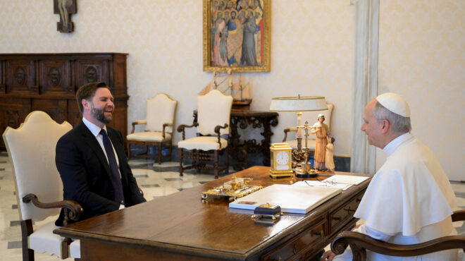 πάπας-λέων-επίσημη-πρόσκληση-από-βανς-563620612