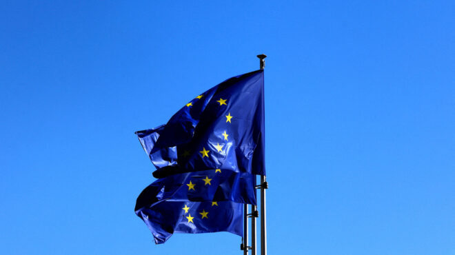 δασμοί-κλιμακώνεται-ξανά-η-κόντρα-κίν-563643802