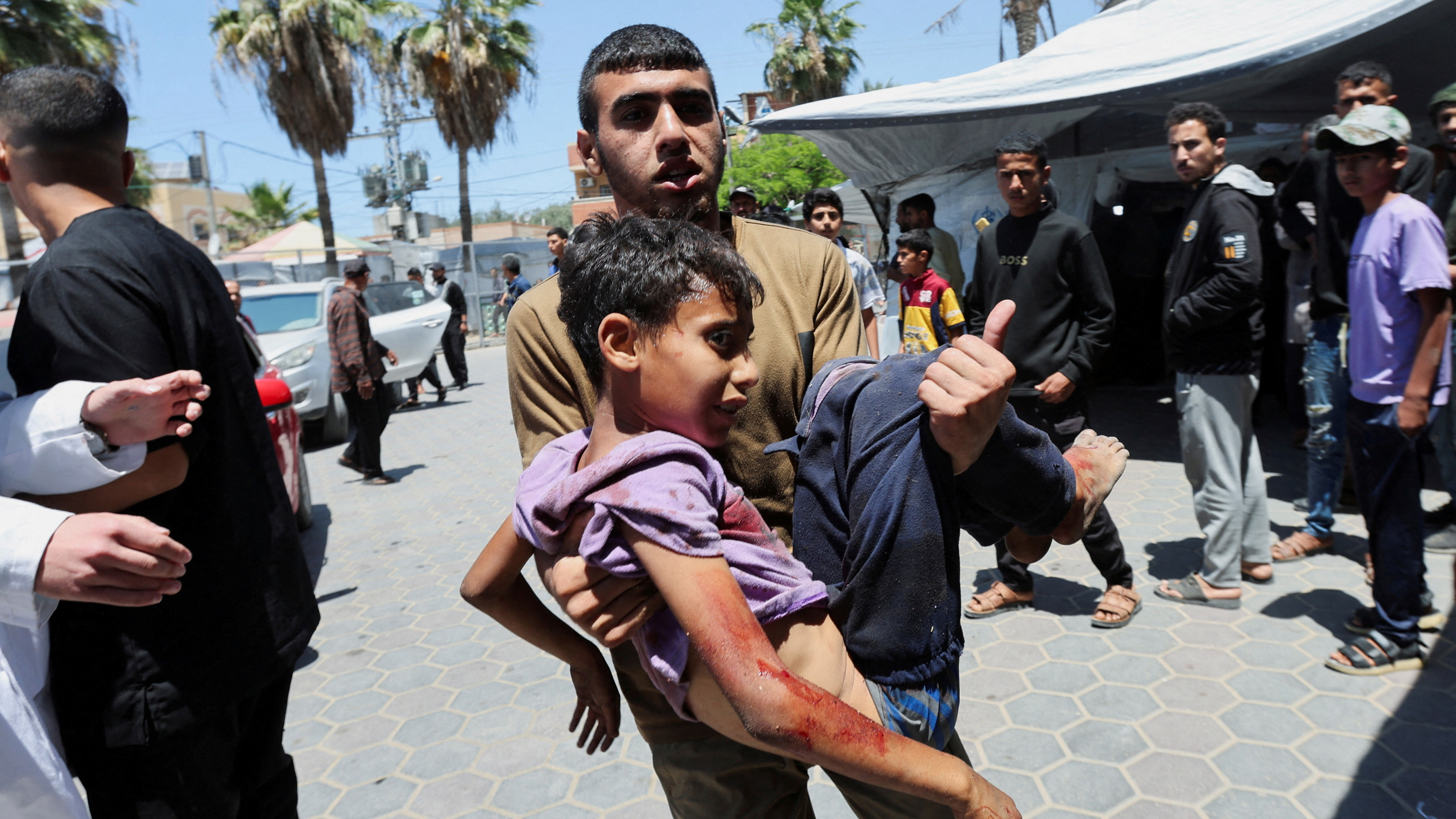 «Καμία βοήθεια δεν φτάνει»: Δραματική προειδοποίηση για τη Γάζα από διεθνείς οργανώσεις-1