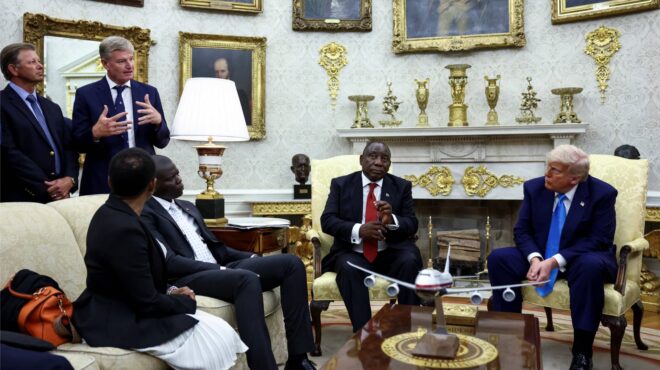 bbc-πώς-ο-ραμαφόσα-απέκρουσε-το-σόου-το-563625907