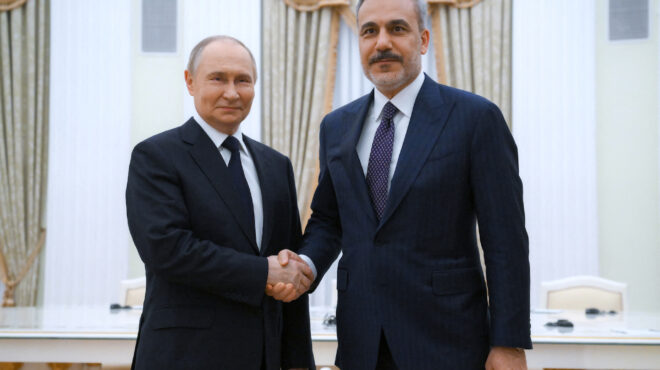 συνάντηση-πούτιν-με-φιντάν-στη-μόσχα-563633050