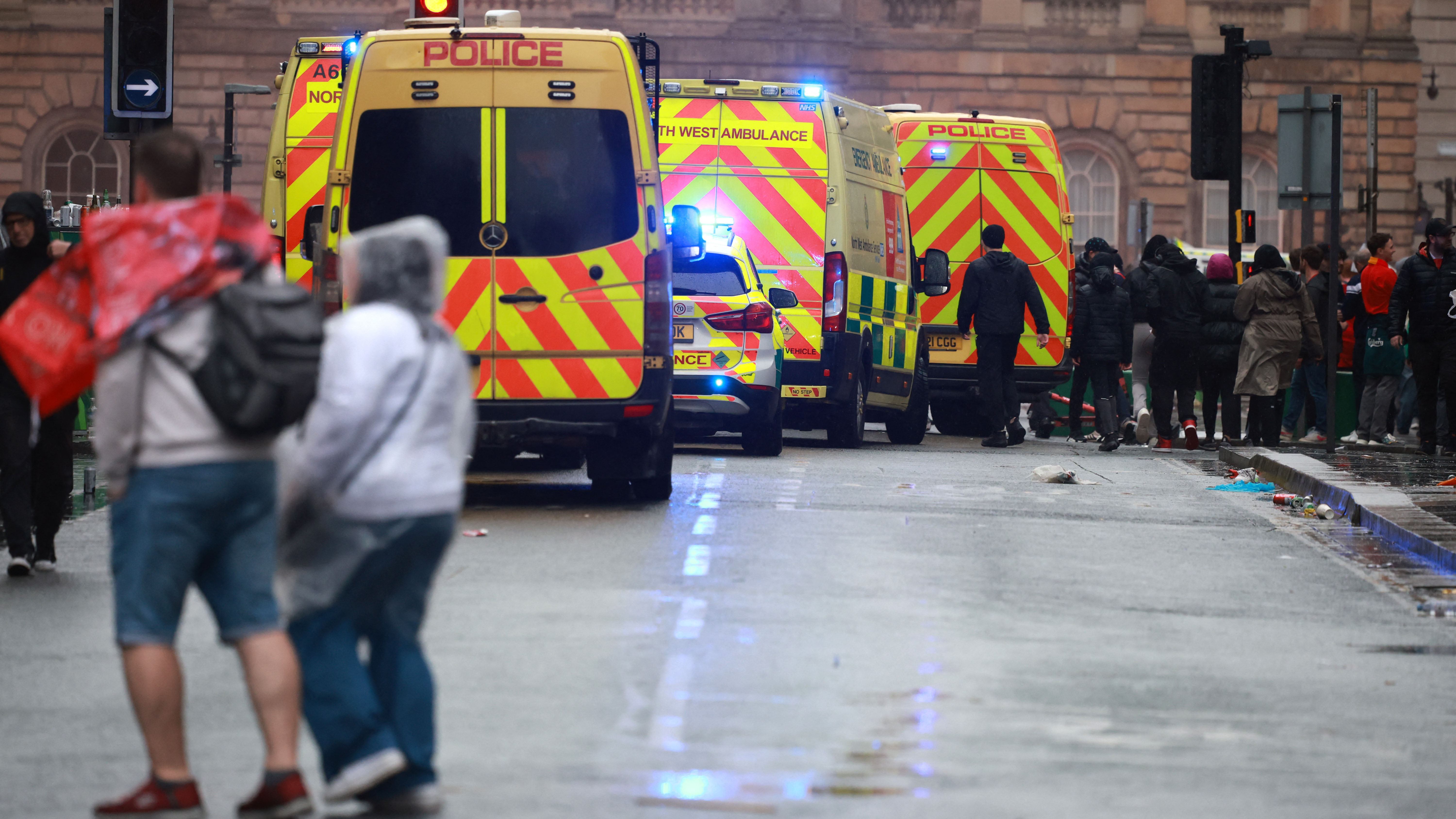 Λίβερπουλ: Δεκάδες τραυματίες, ανάμεσά τους 4 παιδιά – Δεν είναι τρομοκρατική ενέργεια, λένε οι Αρχές-4