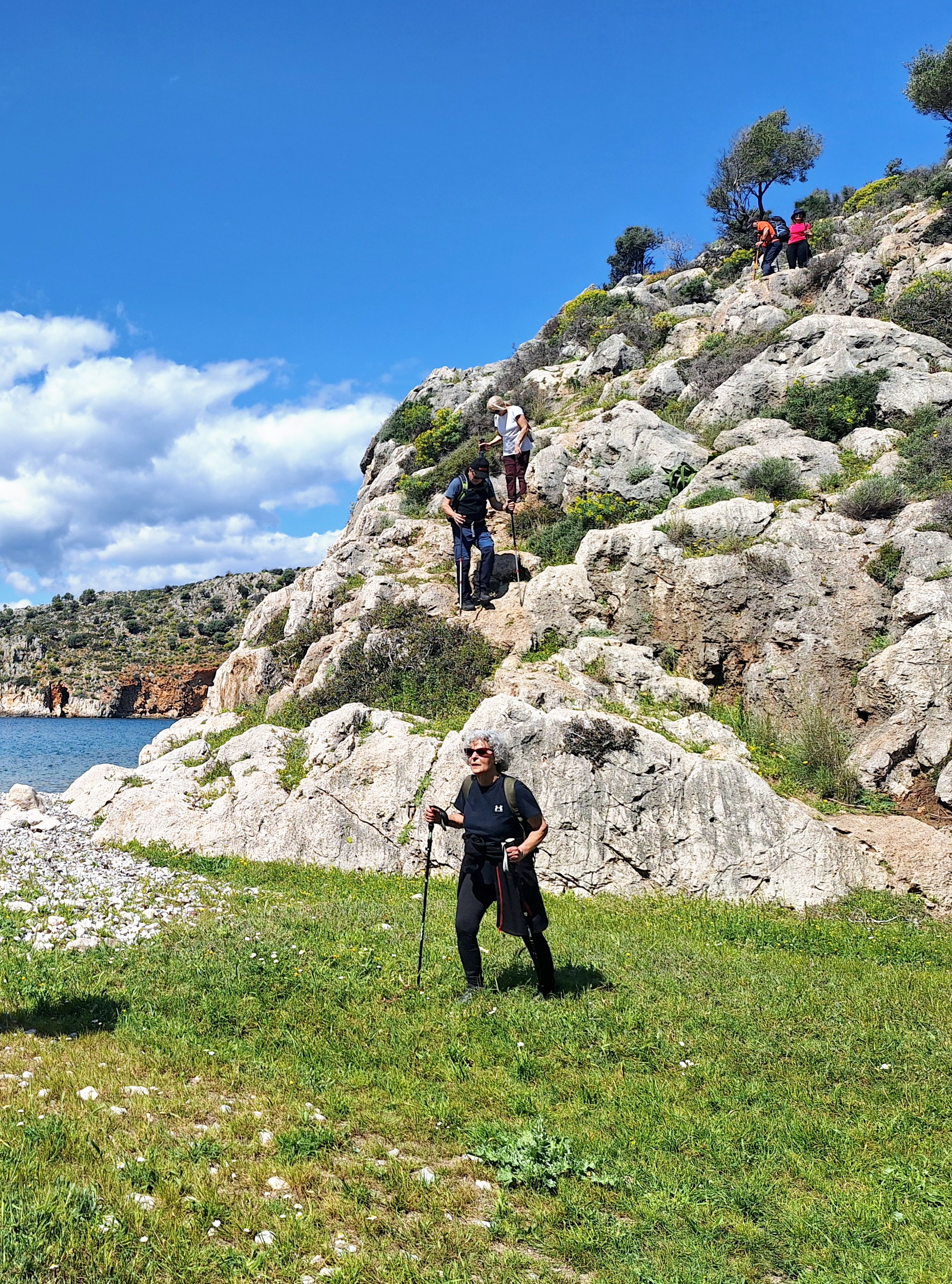 Η Πελοπόννησος με τα πόδια: 12 μονοπάτια,1.700 χιλιομέτρα-6