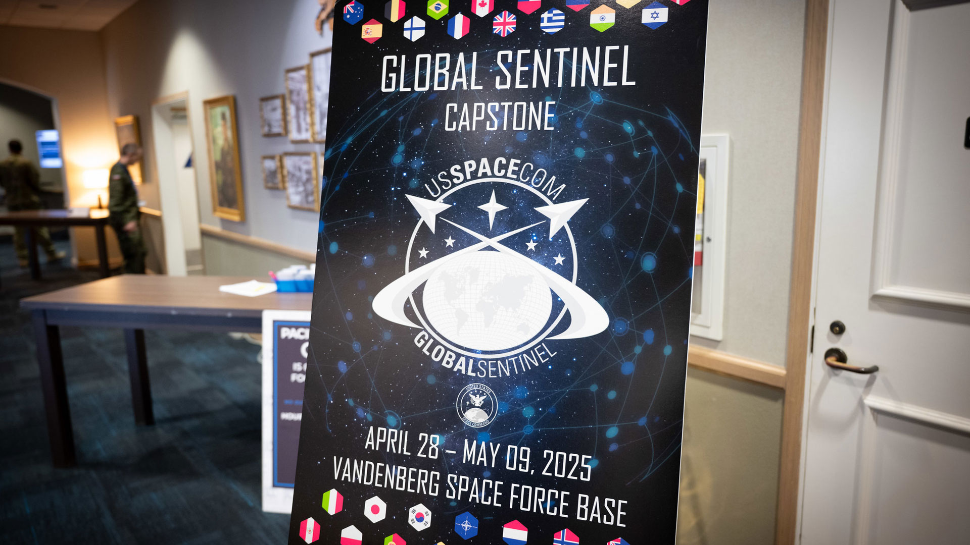 Το ΓΕΕΘΑ στο «διαστημικό αρχηγείο» των ΗΠΑ-2