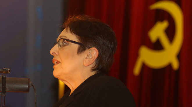 αλέκα-παπαρήγα-αποτιμώντας-το-89-κα-563633923