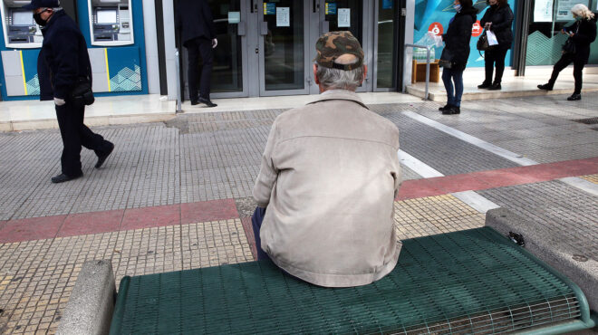 η-δίκη-για-τα-δώρα-στο-δημόσιο-οδηγός-563638030