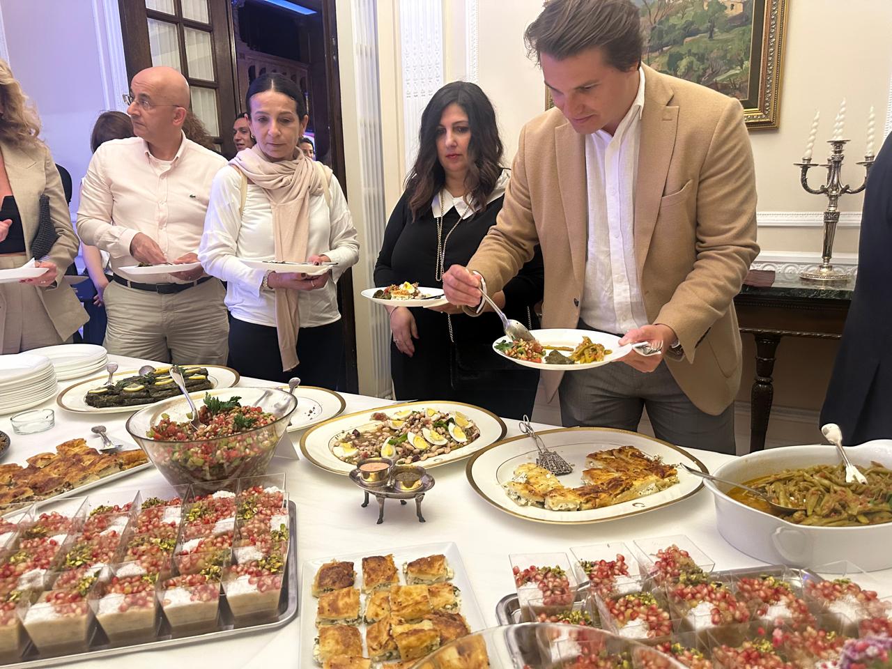 Μουσακάς και μουχαλεμπί στην εβδομάδα γαστρονομίας της τουρκικής πρεσβείας-4