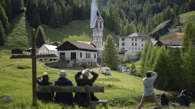 ο-λευκός-πύργος-της-ελβετίας-563624908