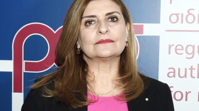 ακολουθώντας-το-υπόδειγμα-563610394