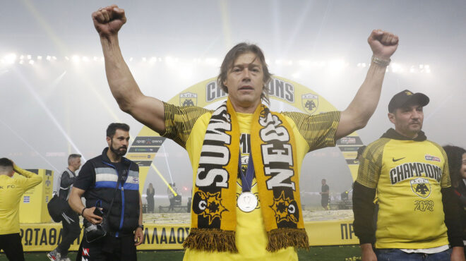 αεκ-το-συγκινητικό-αντίο-του-αλμέιδ-563610232