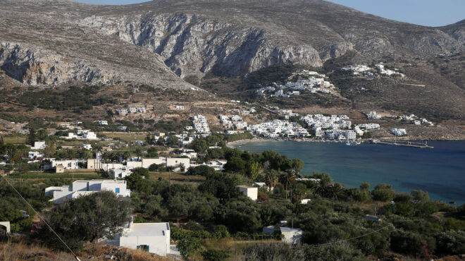 διχασμένη-η-τοπική-κοινωνία-της-αμοργ-563601061