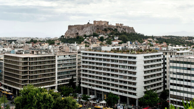 ελαφρύνσεις-στη-μεσαία-τάξη-τι-εξετ-563590633