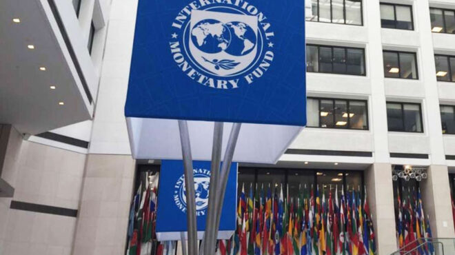 μειώθηκε-στο-μισό-η-μαύρη-οικονομία-563596945