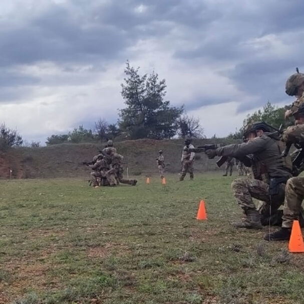 ποιες-χώρες-προμηθεύουν-πυρομαχικά-τ-563626750