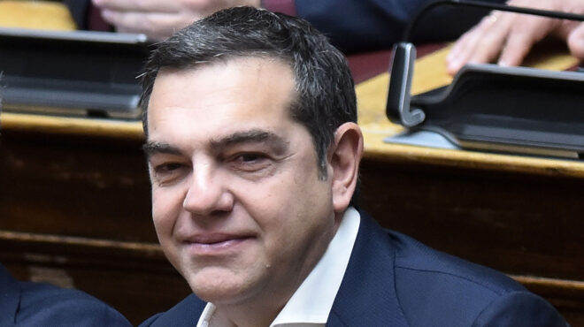 θεωρείο-ο-τσίπρας-και-το-πασοκ-563633851