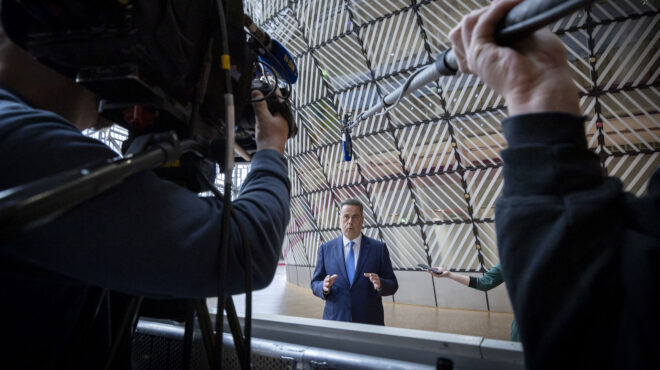 βουλή-οι-απαντήσεις-παπασταύρου-στην-563611078