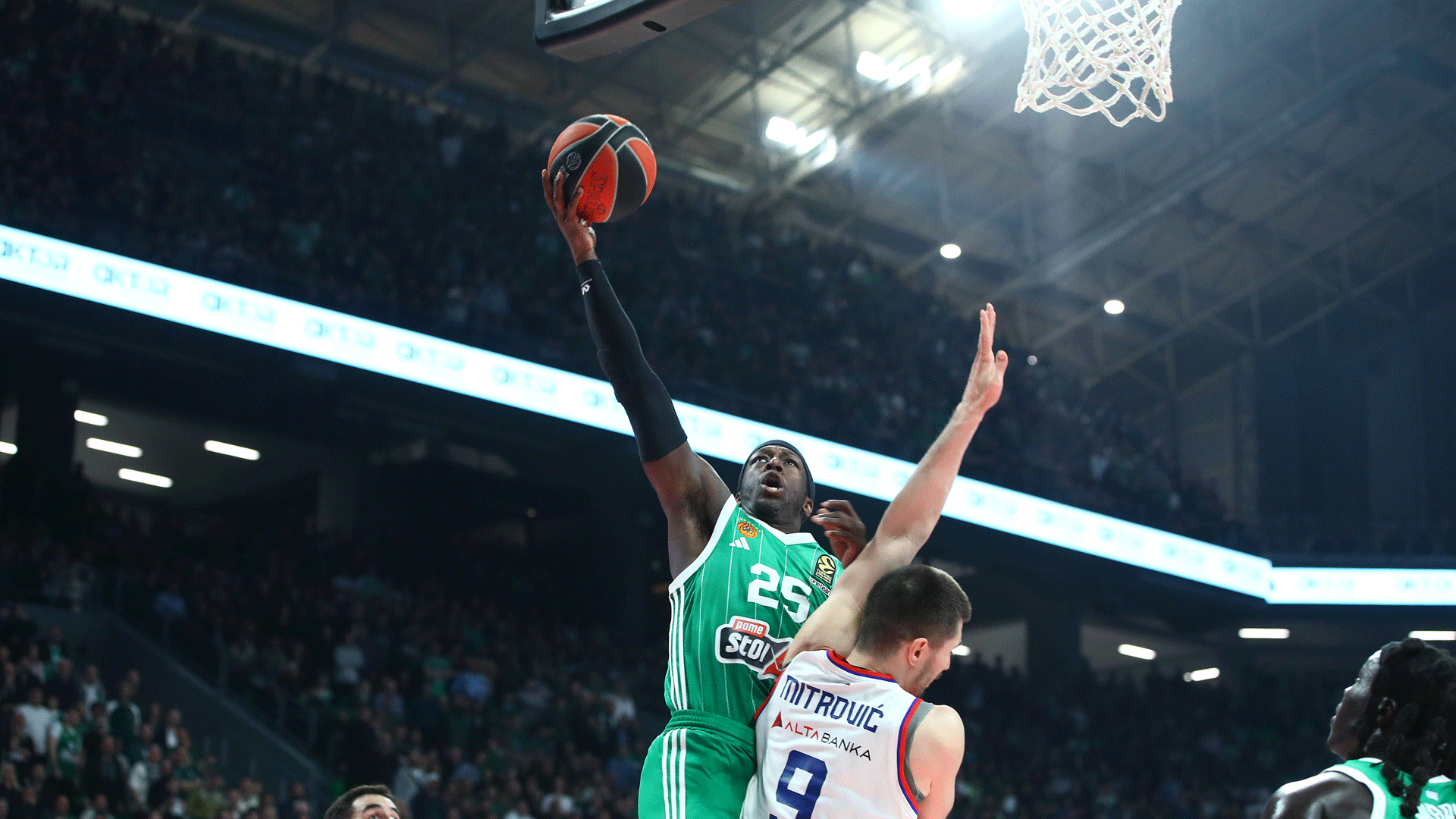 euroleague-to-εντυπωσιακό-κάρφωμα-του-ναν-η-μαγι-563616220