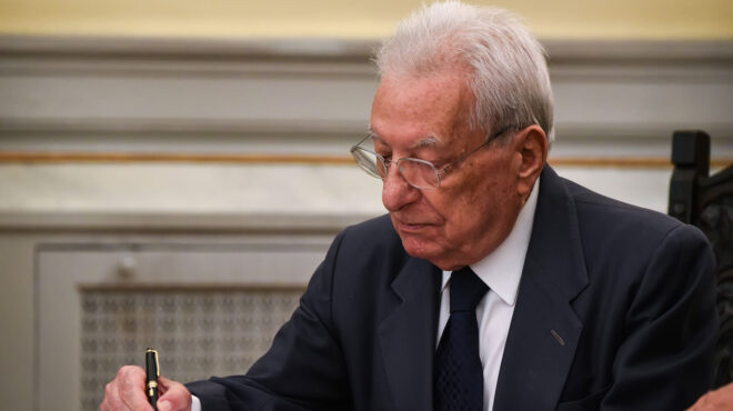 αρθρο-αλέξανδρου-μαλλιά-στην-κ-ο-υπο-563599201