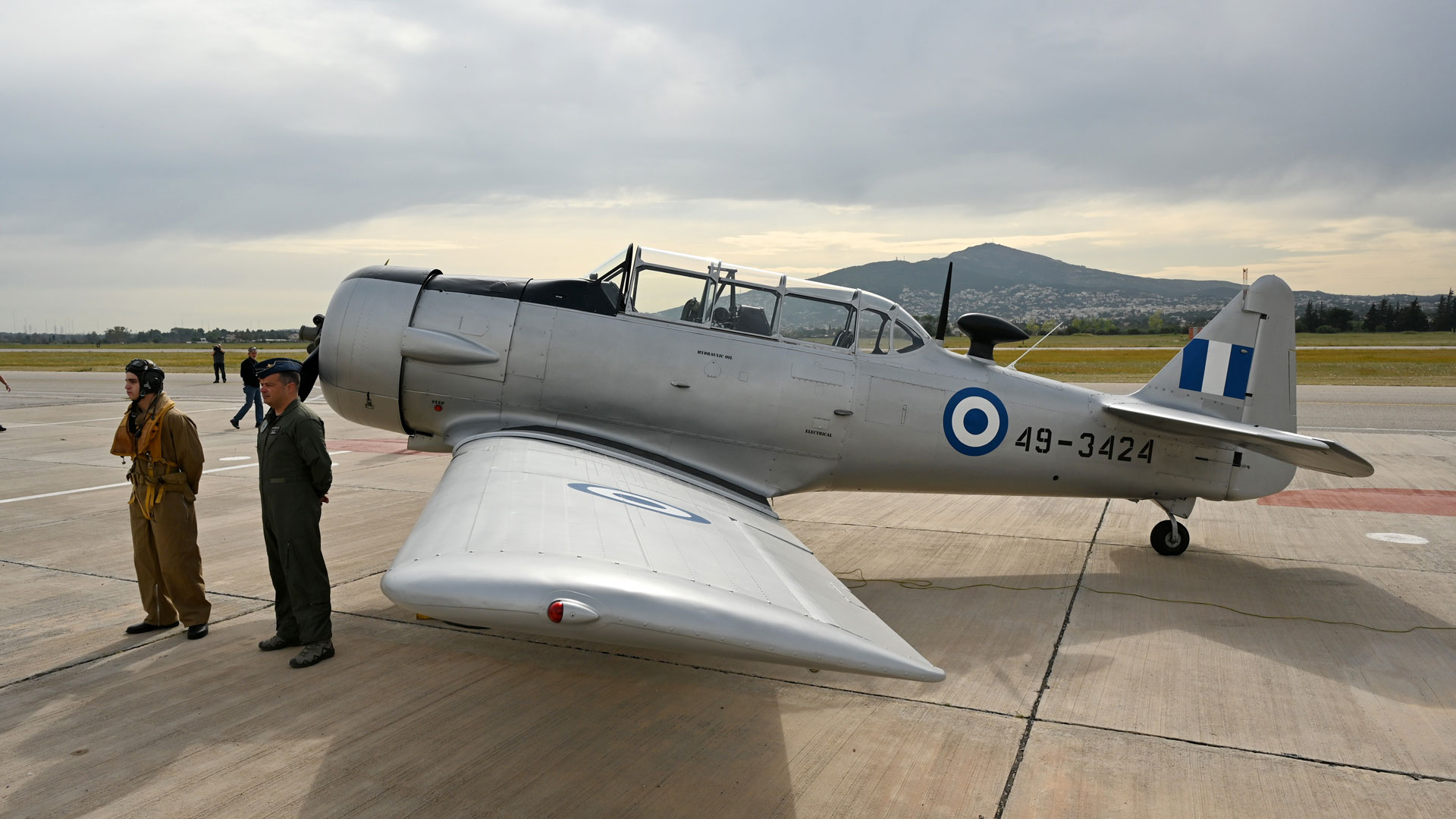 Πολεμική Αεροπορία: Επιστρέφει στους αιθέρες το Harvard-2