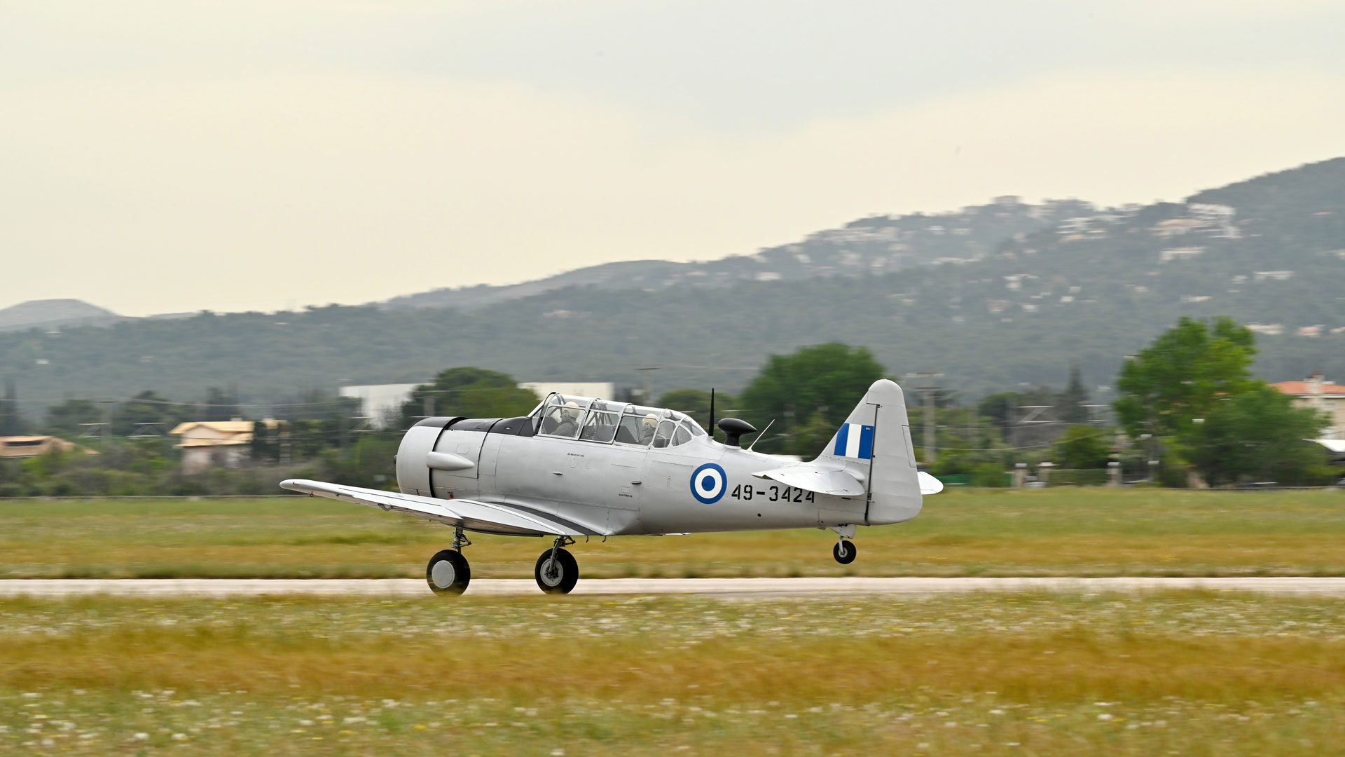 Πολεμική Αεροπορία: Επιστρέφει στους αιθέρες το Harvard-3