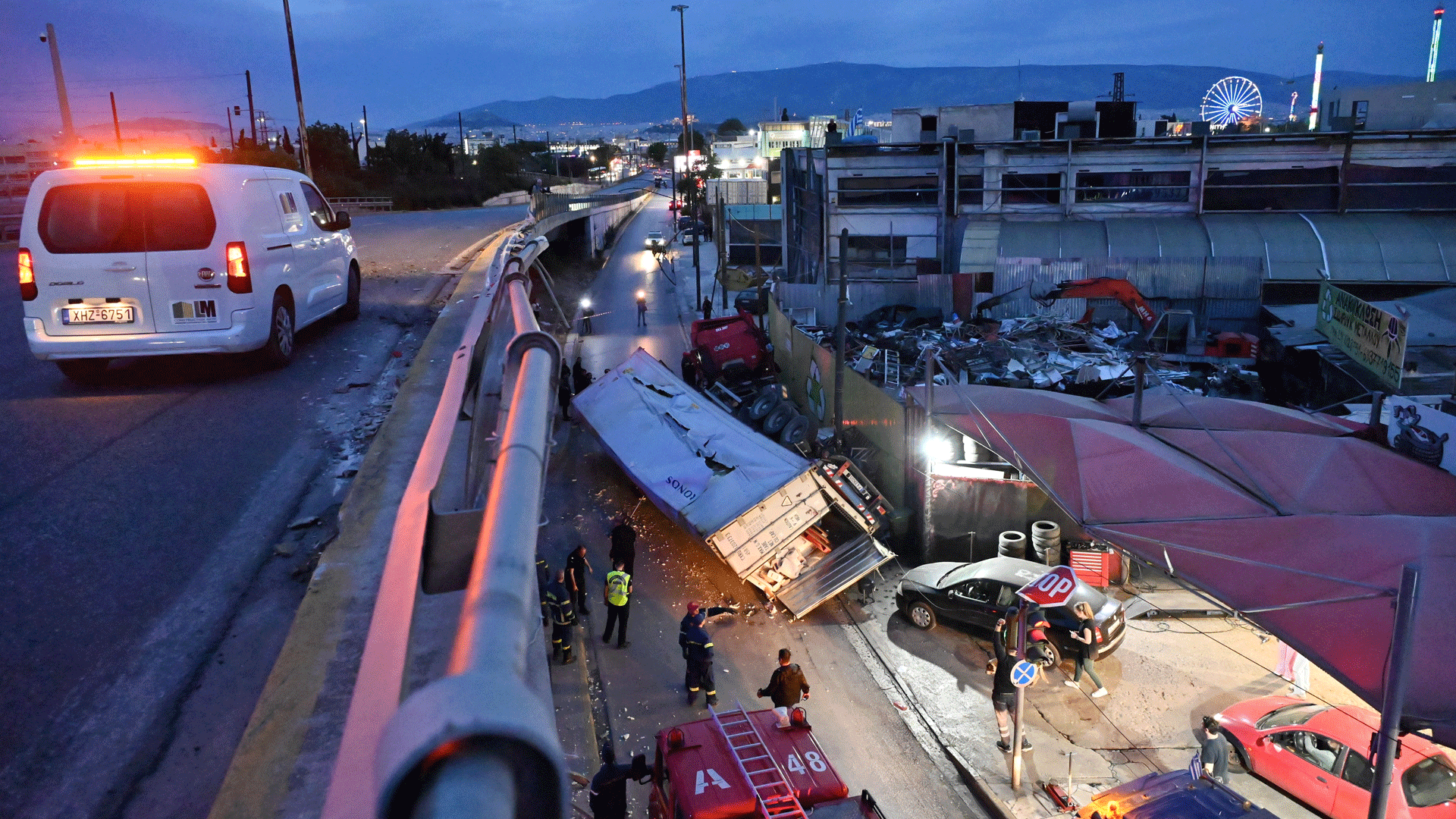 βίντεο-καρέ-καρέ-η-στιγμή-της-πτώσης-το-563616982